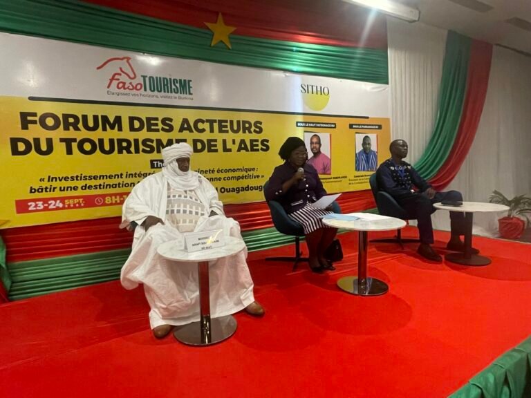 Acteurs du tourisme du Burkina Faso du Mali et du Niger réunis au forum AES à Ouagadougou