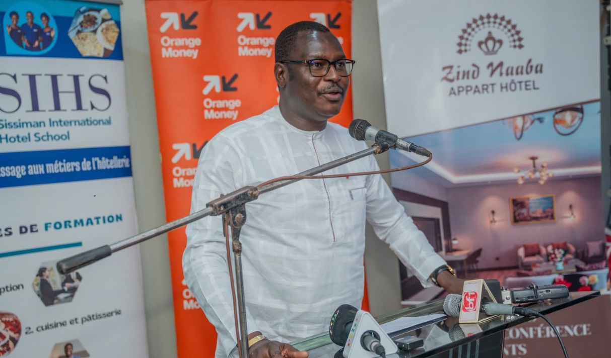Le Camarade Ministre Pingdwendé Gilbert OUEDRAOGO à la Nuit de l’Hôtelier