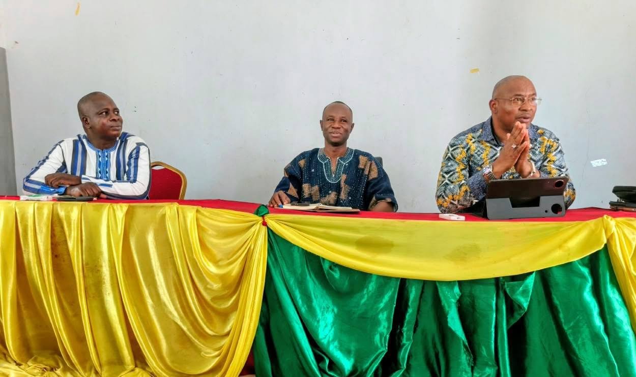 Le Camarade Diakouba SIRIMA prononçant son discours lors de la formation à Pô.