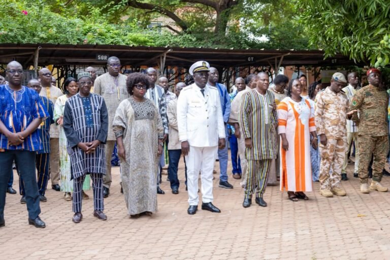Montée des couleurs au Gouvernorat de Ouagadougou lors des JEPPC 2026