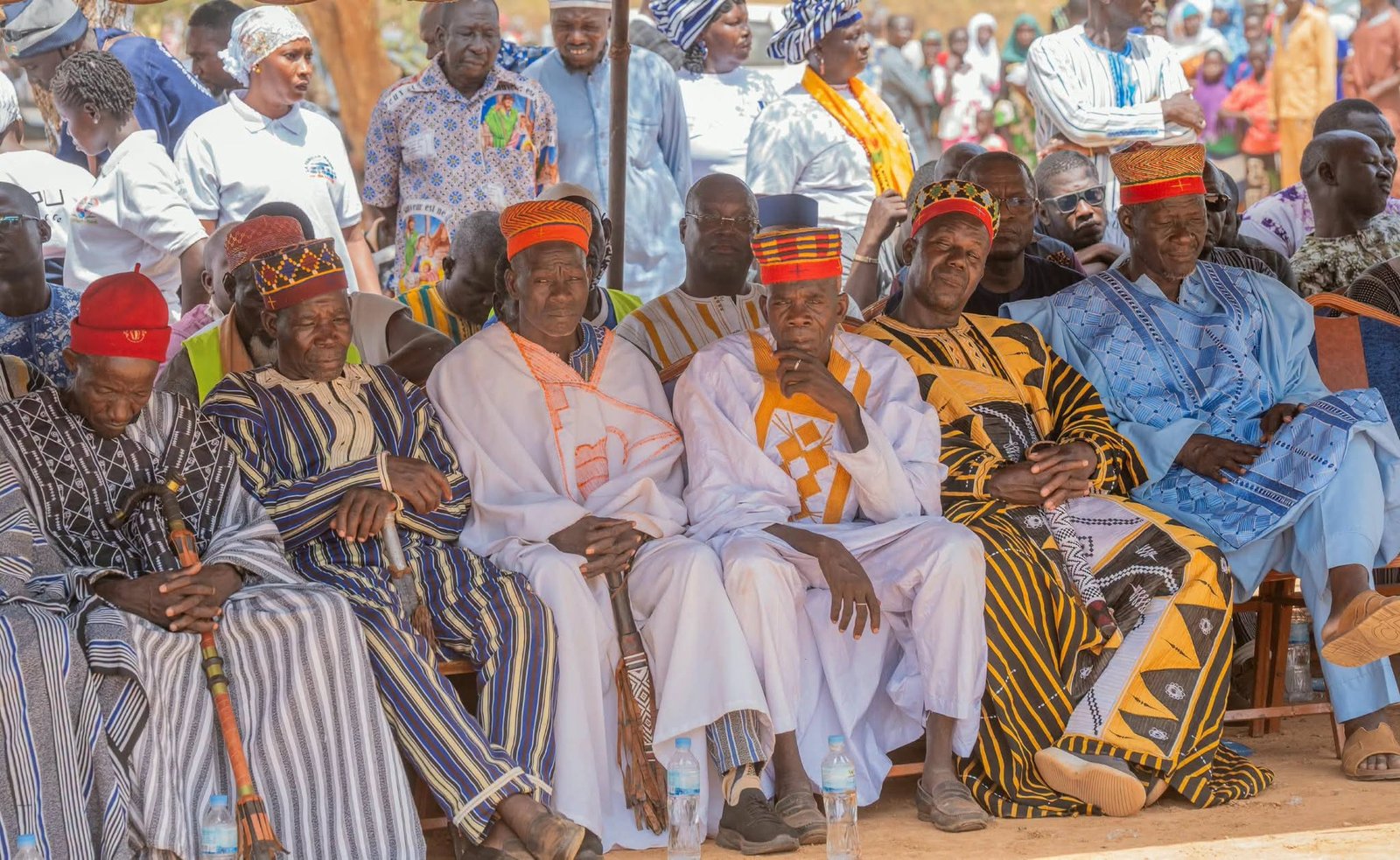 Chefs traditionnels et notables du Riungu de Boussouma présents à la commémoration à Mané.